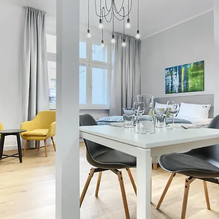 Apple Park * Poznaň